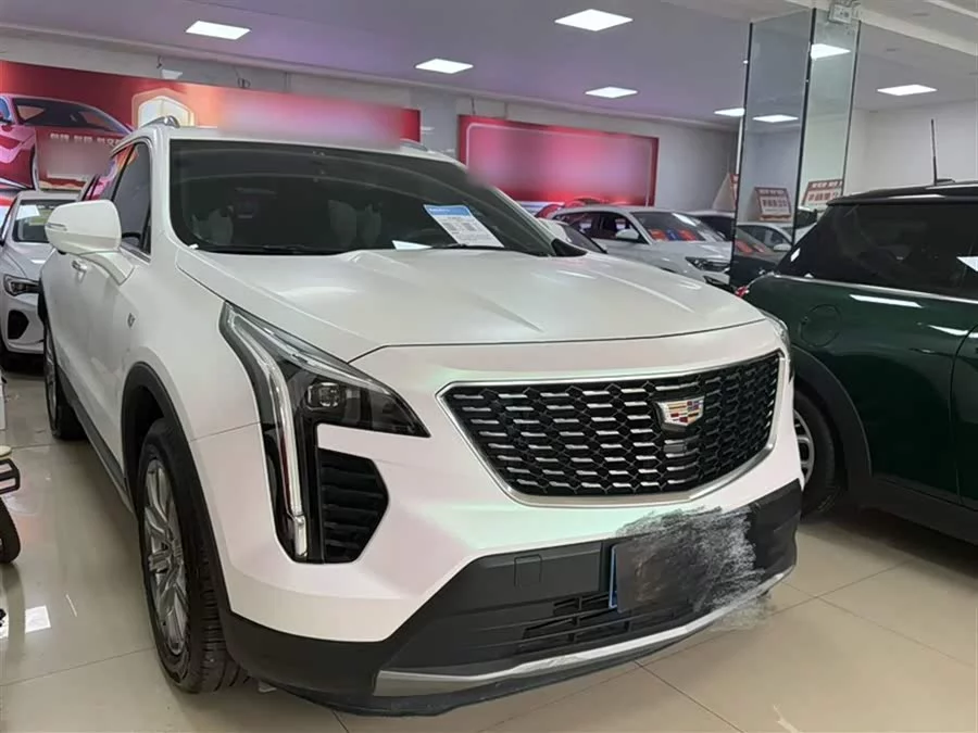 Cadillac XT4