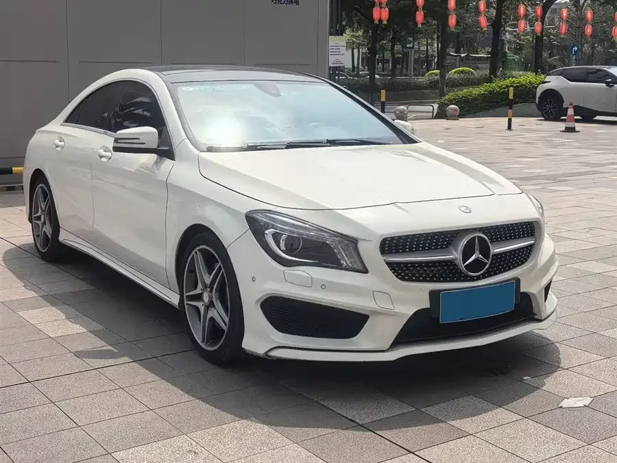 Mercedes-Benz CLA