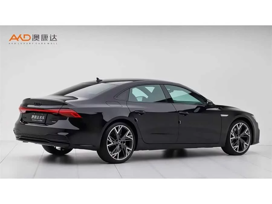 Audi A7L