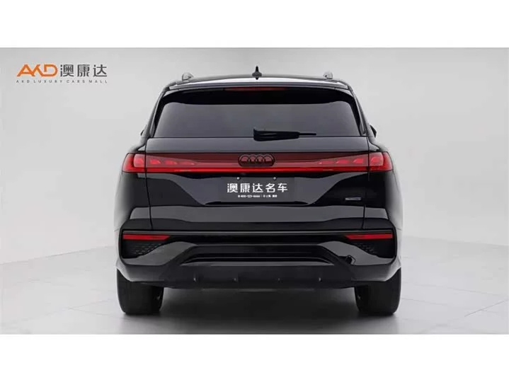 Audi Q6