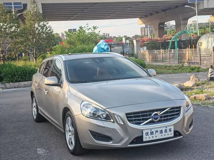 Volvo V60