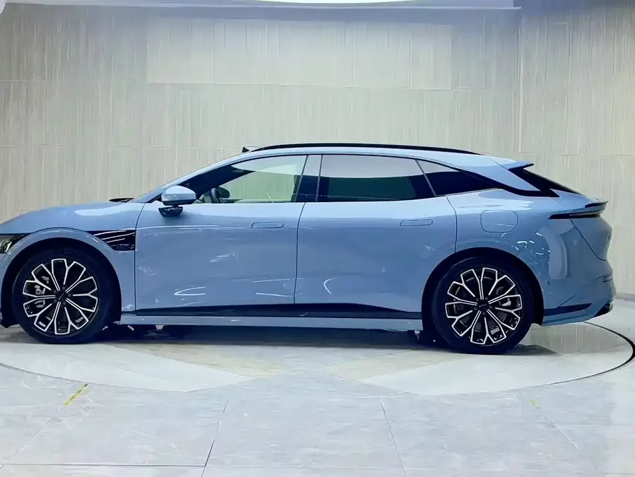 Zeekr 007GT