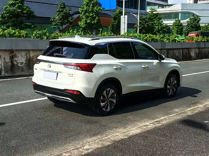 GAC Trumpchi GS4