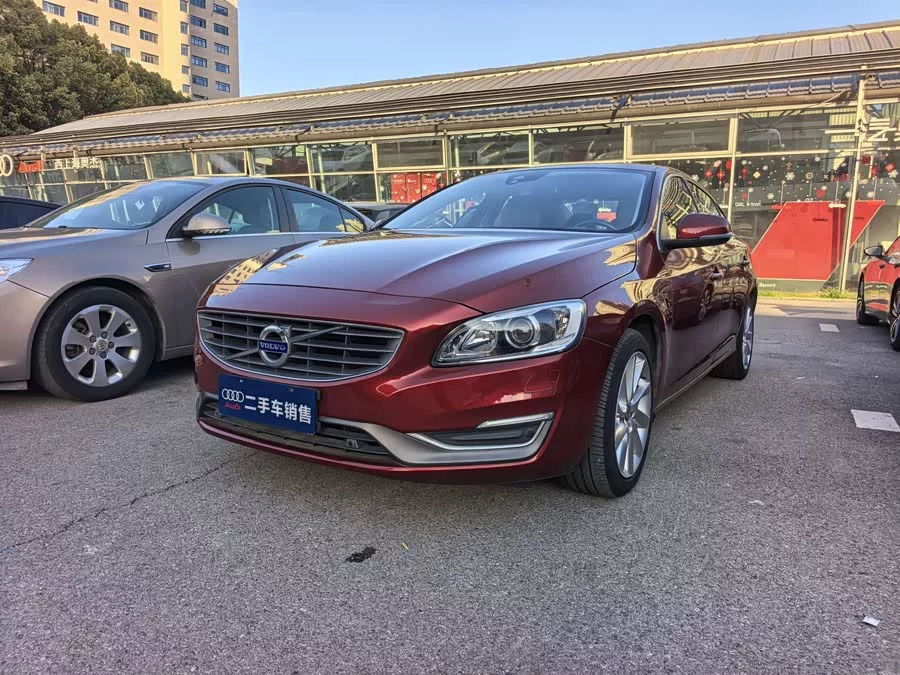 Volvo S60