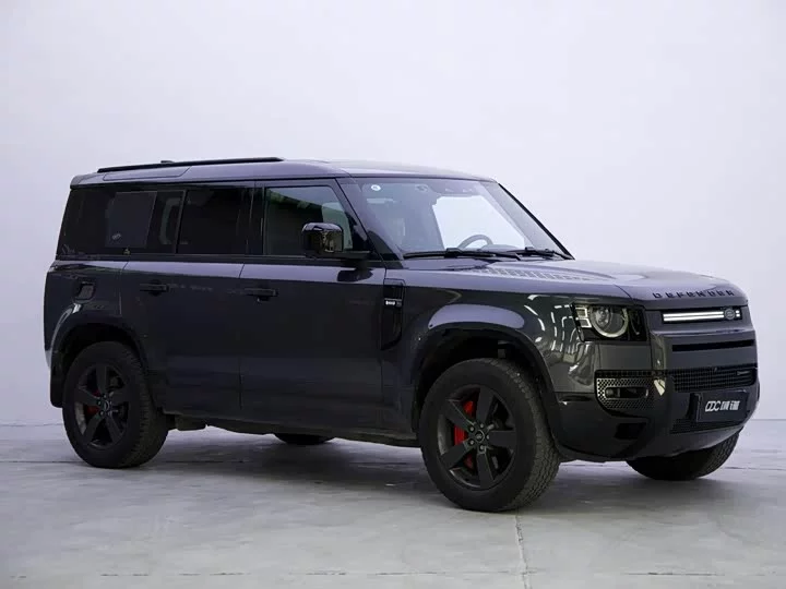 Land Rover guard