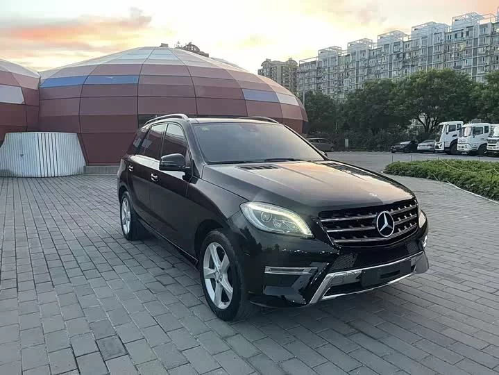 Mercedes-Benz M-Class