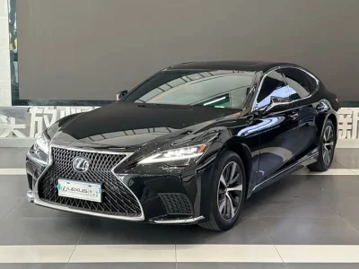 Lexus LS