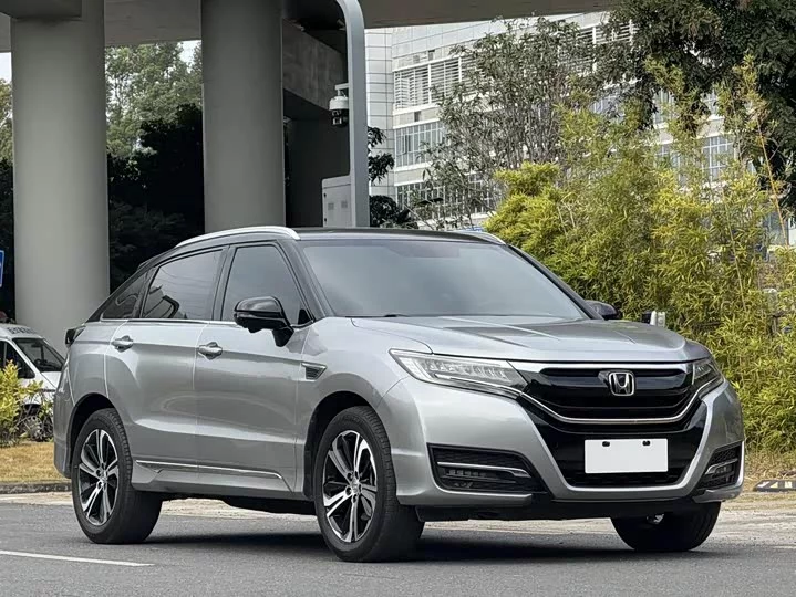 Honda UR-V