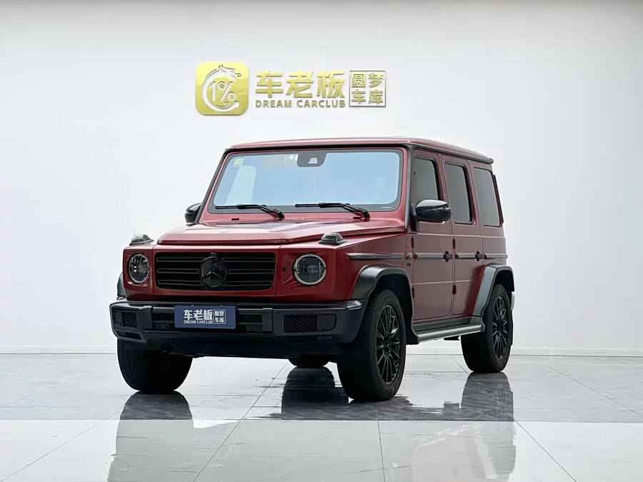 Mercedes Benz G-rated