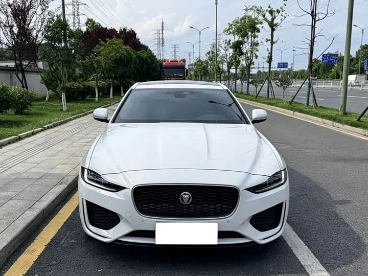 Jaguar XEL
