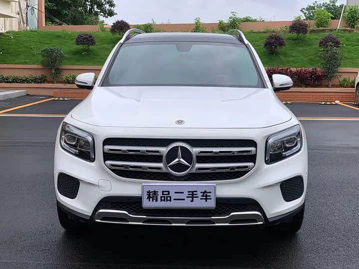 Mercedes-Benz GLB