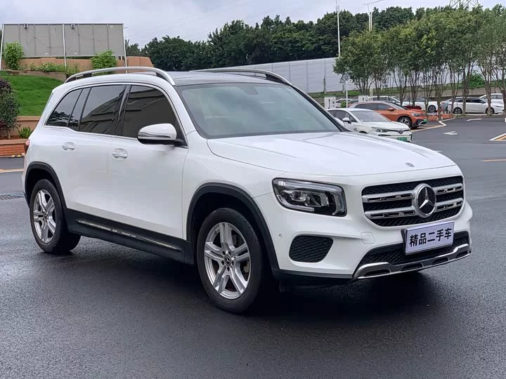 Mercedes-Benz GLB