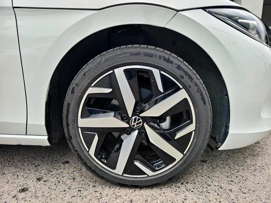 Volkswagen Lingdu