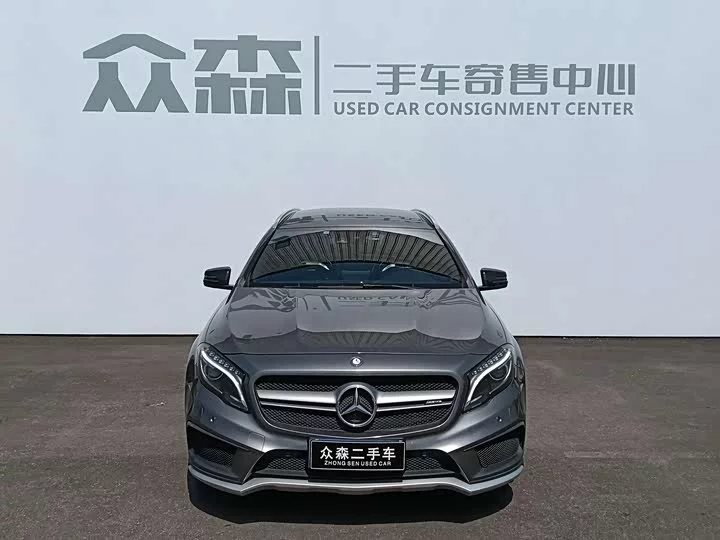 Mercedes-Benz GLA AMG