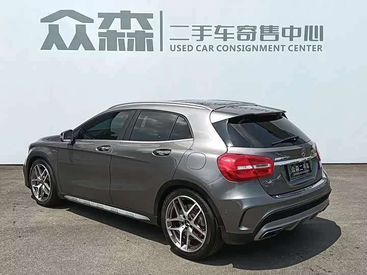 Mercedes-Benz GLA AMG