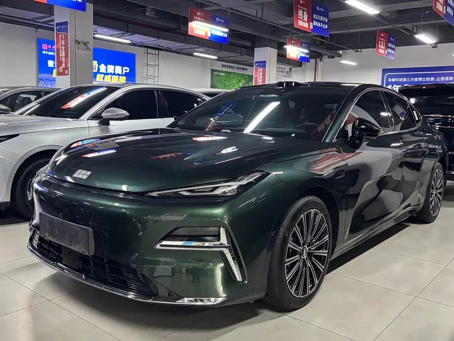 Geely Galaxy Star 8