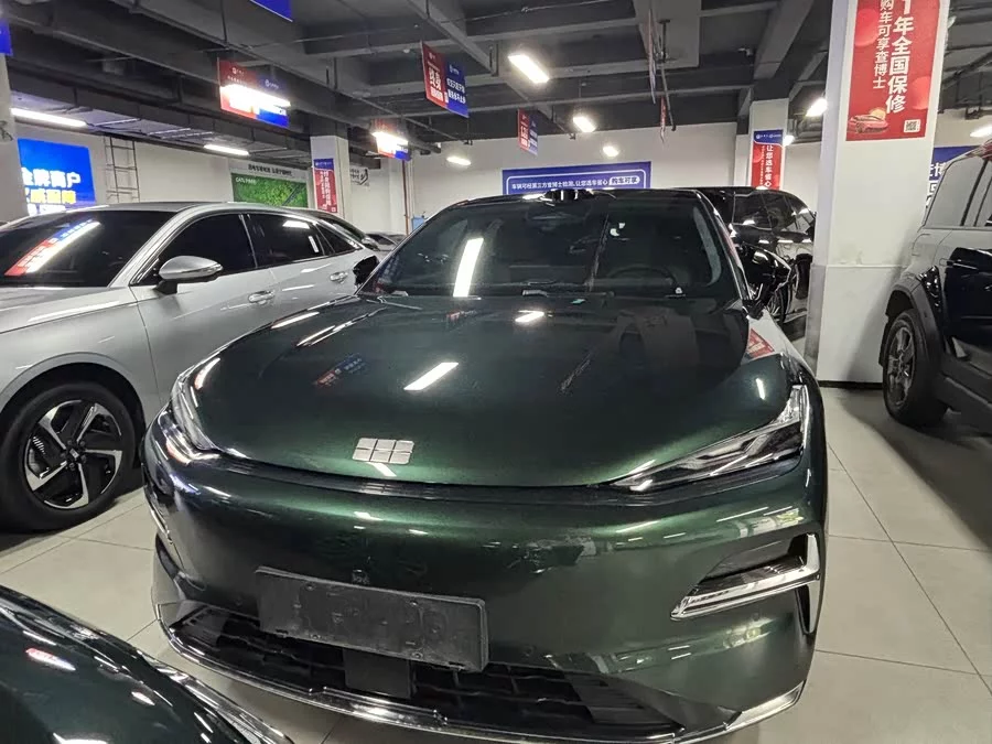 Geely Galaxy Star 8