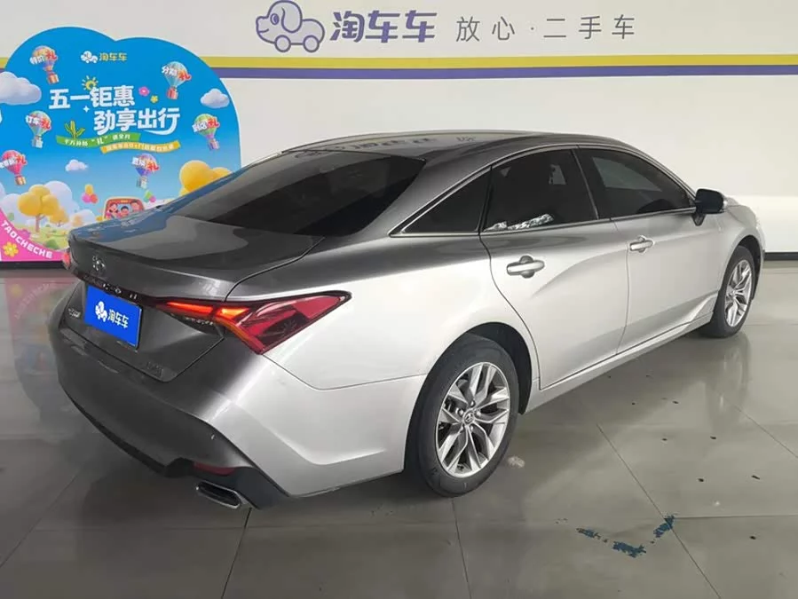 Toyota Avalon