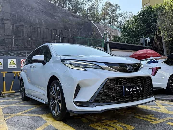 Toyota Granvia