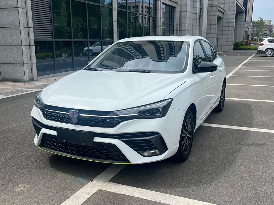 Roewe i5