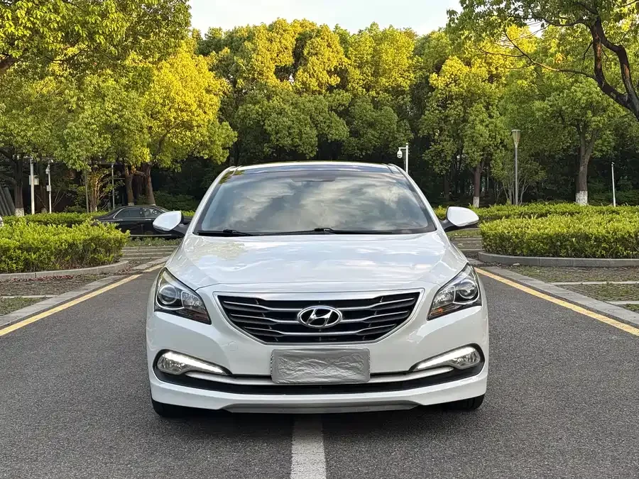 Hyundai Mistra