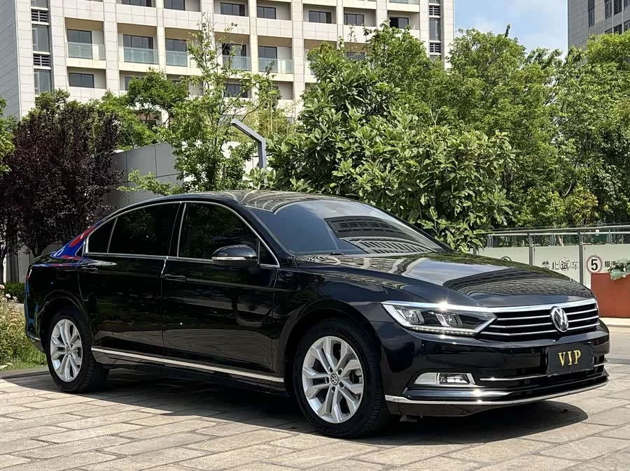 Volkswagen Magotan