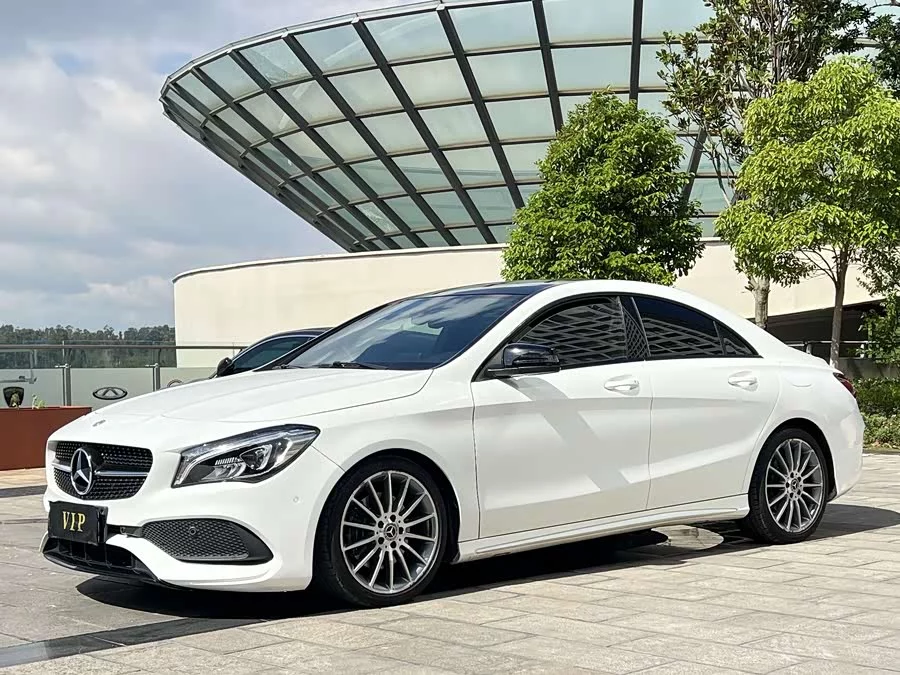 Mercedes-Benz CLA