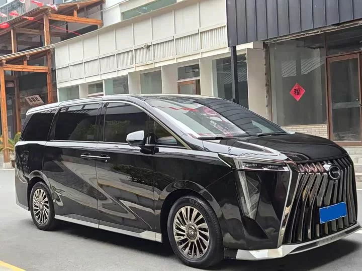 GAC Trumpchi M8