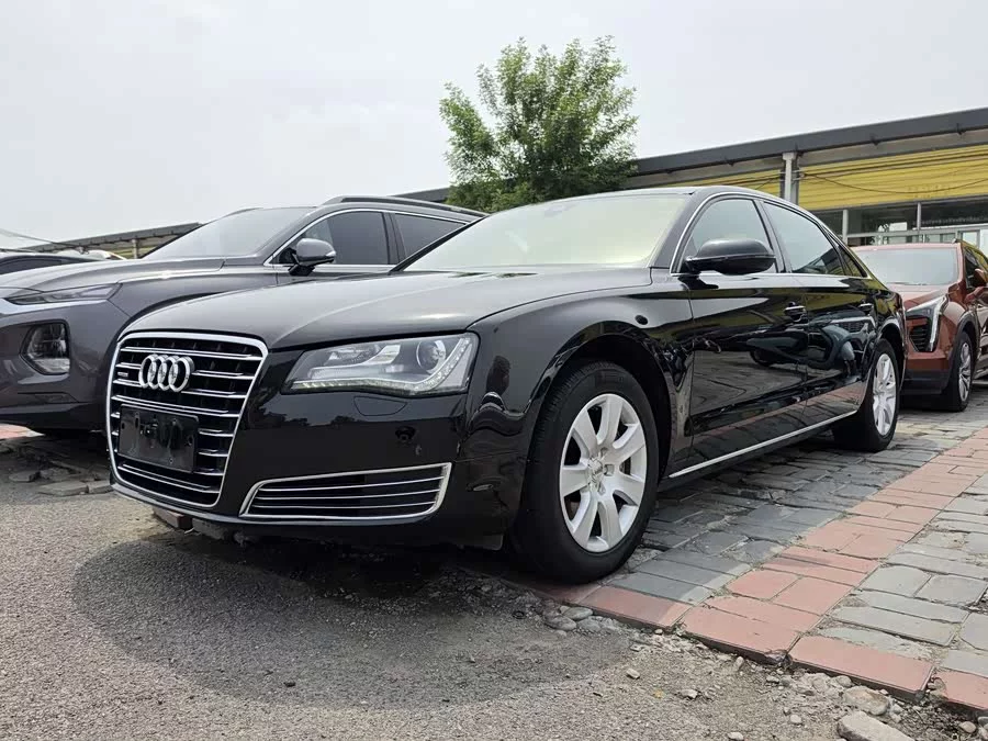 Audi A8