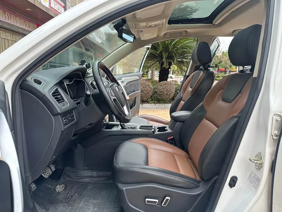 Geely Vision X6