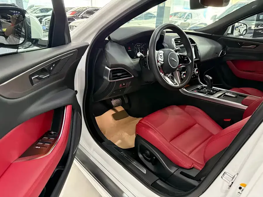 Jaguar XEL