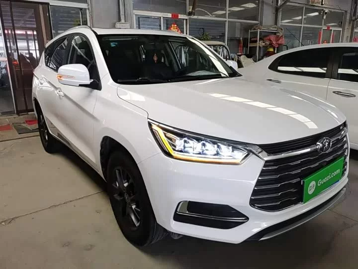 BYD Song