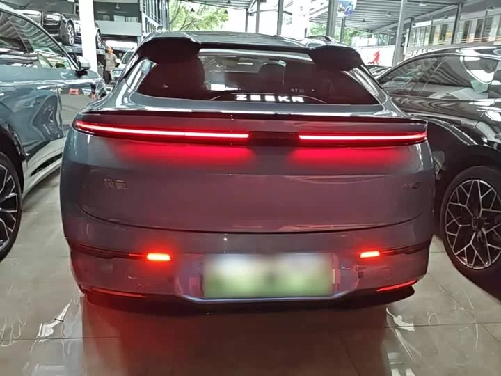ZEEKR 007GT