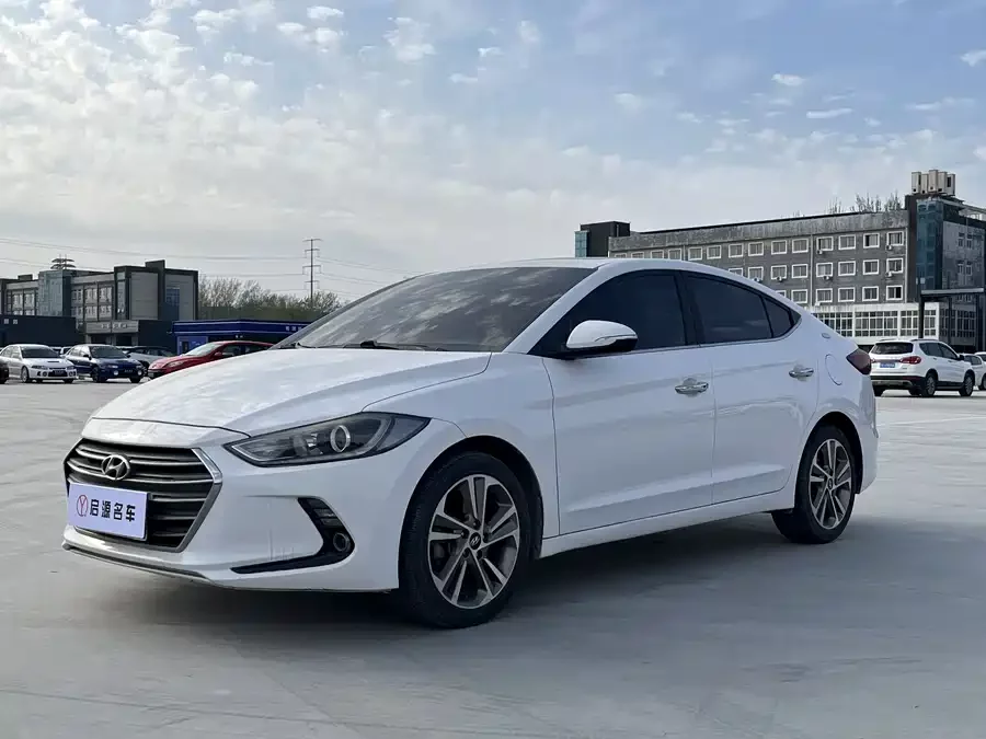 Hyundai elantra