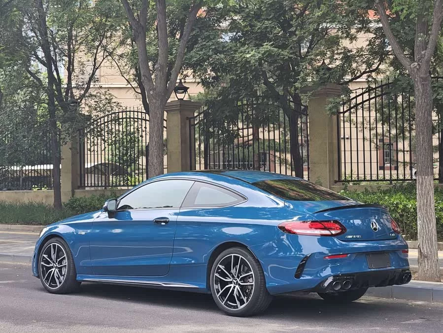 Mercedes Benz C-Class AMG