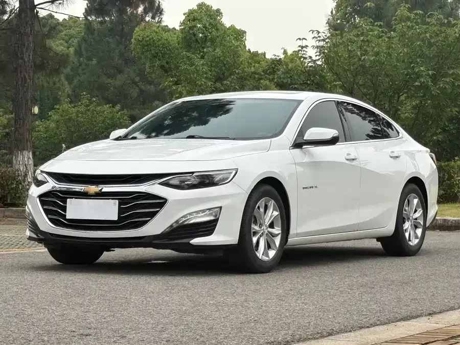 Chevrolet Malibu XL