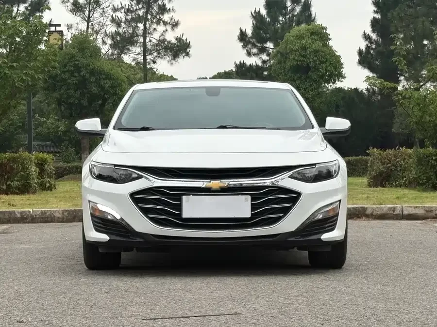 Chevrolet Malibu XL