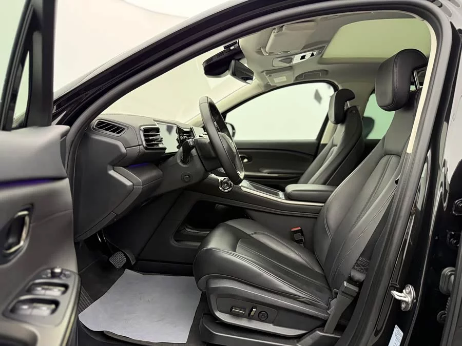 NIO ES6