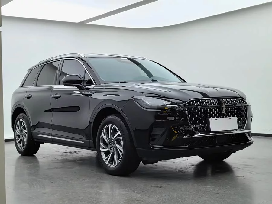 Lincoln Adventurer