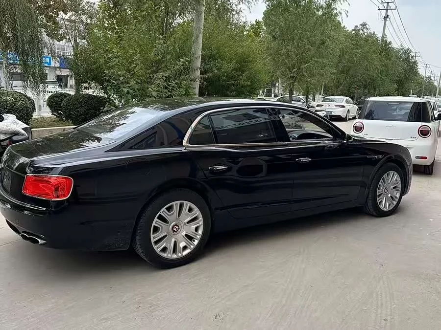 Bentley Flying Spur
