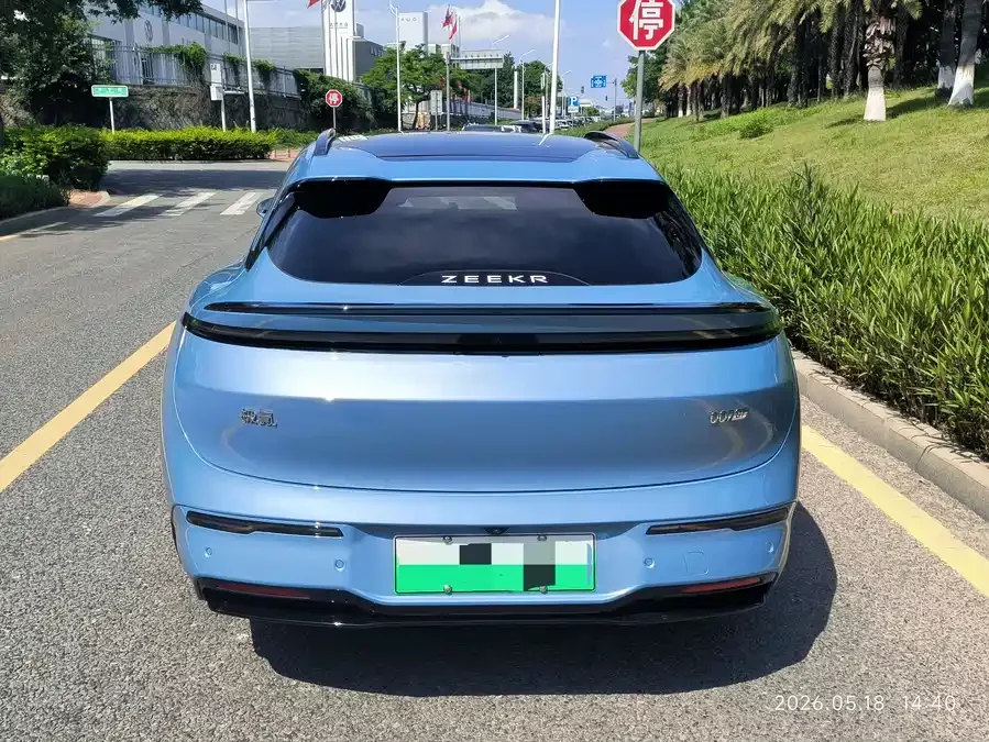Zeekr 007GT