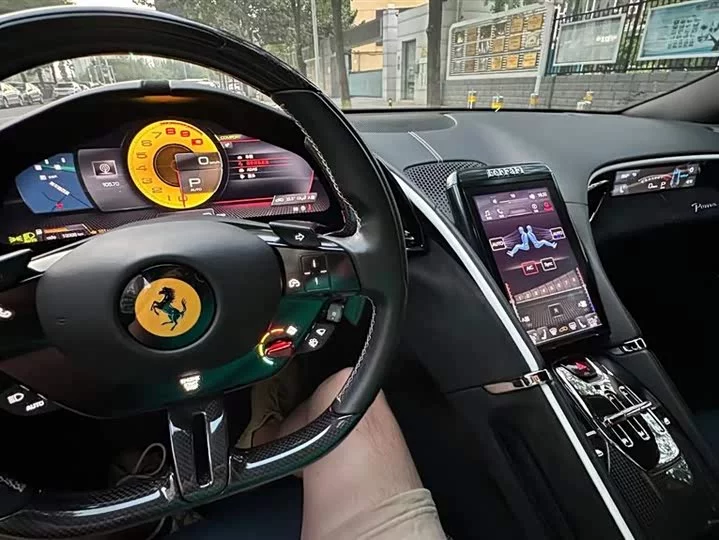 ferrari Roma