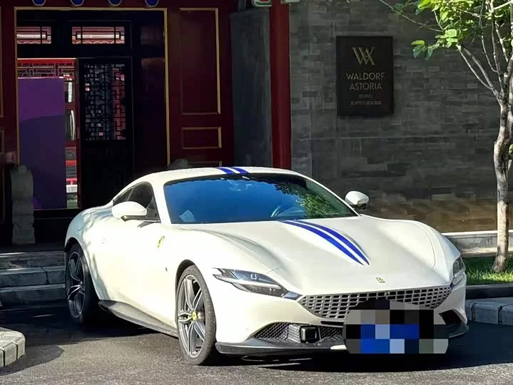 ferrari Roma