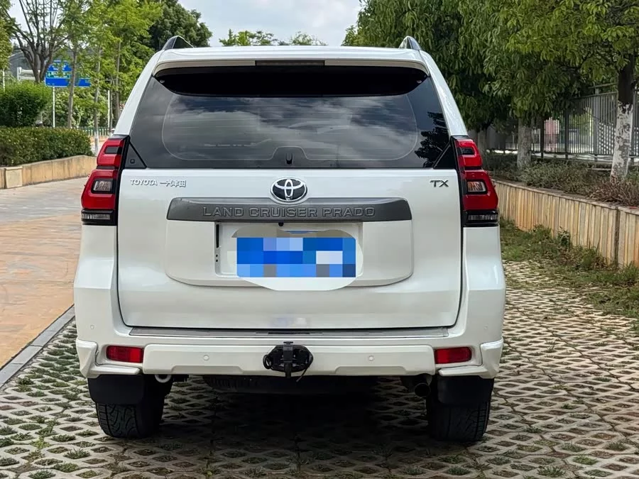 Toyota Prado