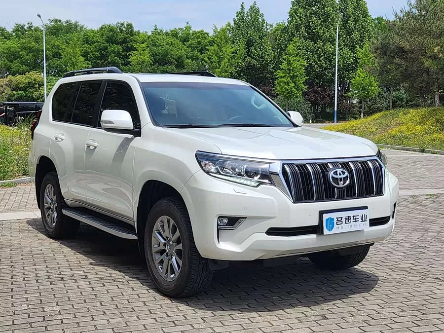 Toyota Prado