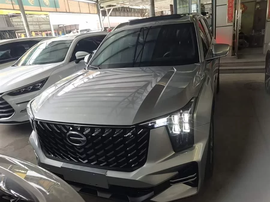 GAC Trumpchi GS8