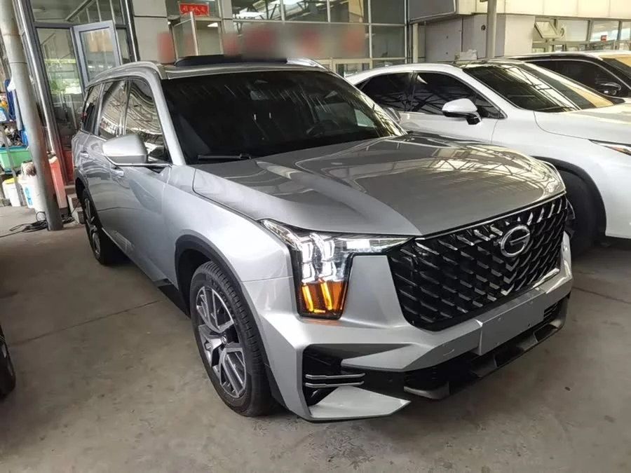 GAC Trumpchi GS8