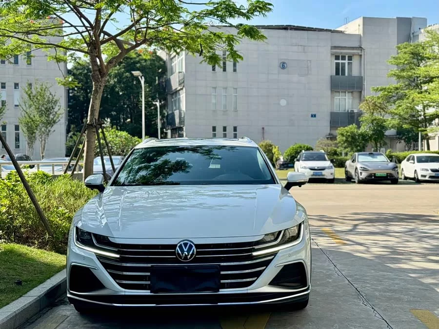 Volkswagen FAW- CC