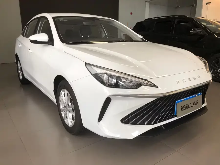 Roewe i5