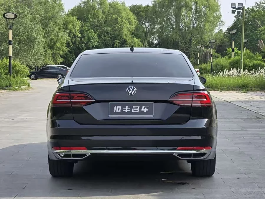 Volkswagen Phaeton / Phideon